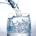 стакан-700x644